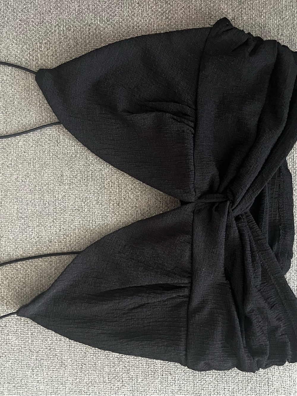 URBAN OUTFITTERS NWOT Black Textured Ruched Front Crop Top
